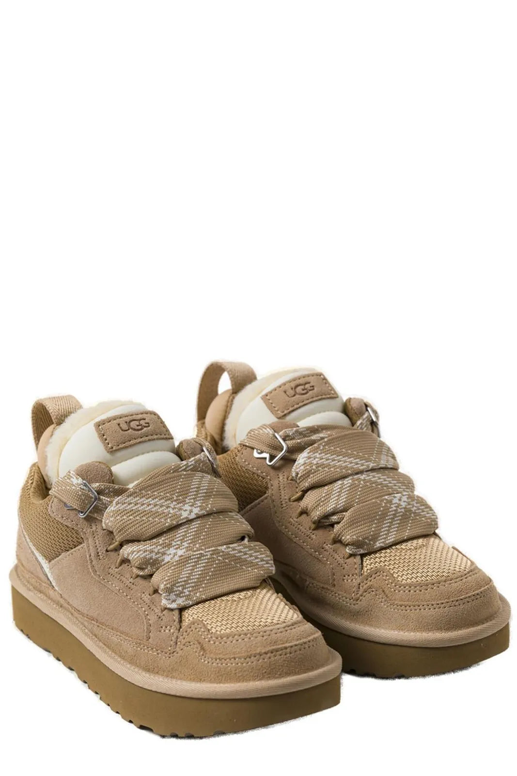 Jessica & Emily – Lowmel Sneakers